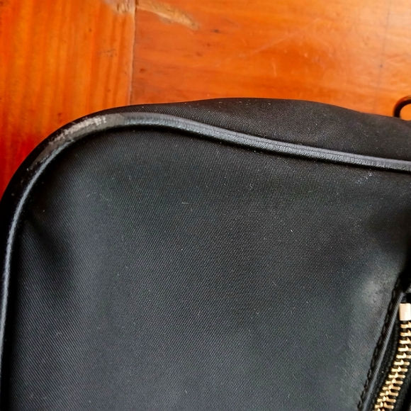 Michael Kors Polly Black Bag Gold Hardware Shoulder Bag Zip Festival Crossbody - Picture 8 of 13